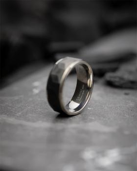 Preview: 8 mm Titanring mit silbernem und schwarzem Finish - Timor Silver Black